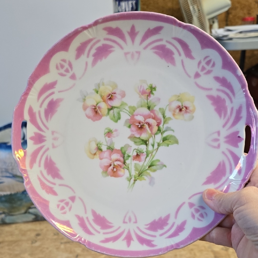 Gorgeous Victorian Cake Plate